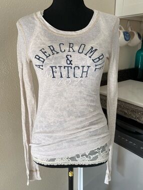 Y2k Abercrombie oatmeal color waffle knit long sleeve top